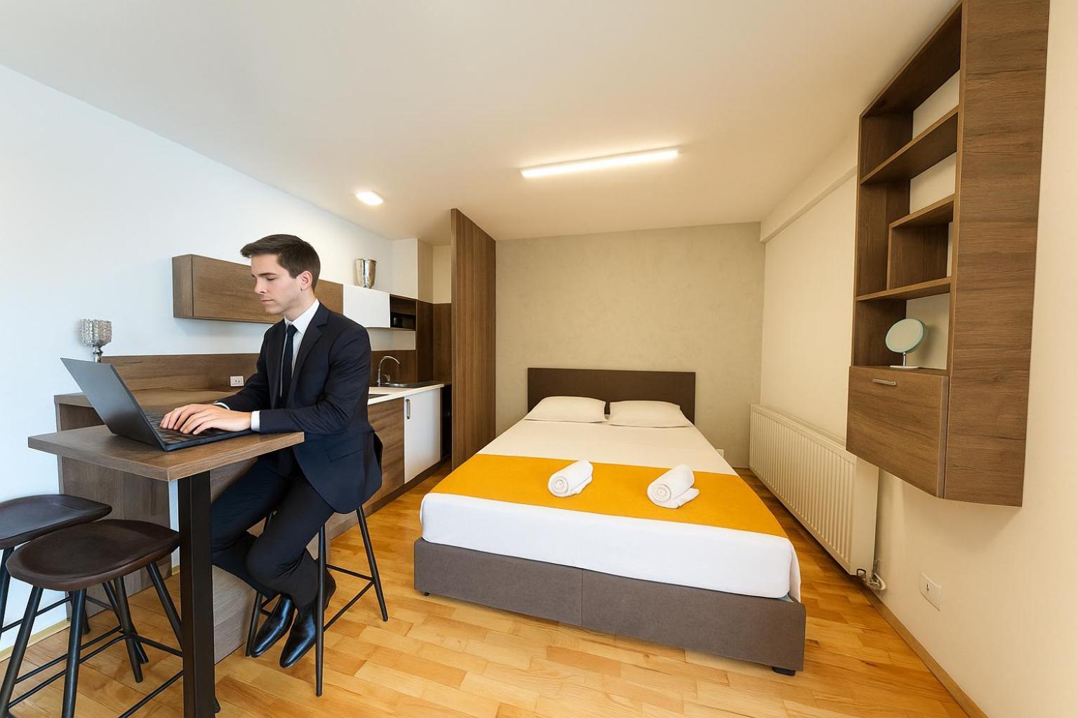 Nar Royalton Accommodation Ni المظهر الخارجي الصورة